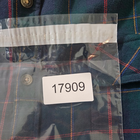Legendary Whitetails Mens Plaid Flannel Shirt Long Sleeve Button Up Size XL - Picture 10 of 10